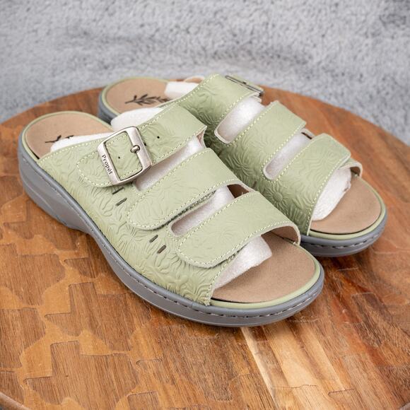 Propet Breezy Walker Slide Womens Sz 6 EE Green Casual Sandals WSO061L-302 - Picture 1 of 7